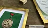 Ramka Złota ze strukturą 3D na medale zdjęcie - welurowe Podgląd zdjęcia produktu 8