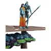 Two Avatar figures standing on a platform with a coral-like base. Náhled obrázku produktu