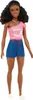 Poupée Barbie Brooklyn, ensemble t-shirt corail et short en Voir les images du produit 1