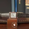 Seiko SWR096P1 Dámské hodinky obdélníkové tmavě šedé/růžově Náhled obrázku produktu 4