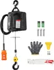 A black electric hoist with an orange remote control and various accessories, including batteries, gloves, and mounting hardware, are displayed against a white background. Voir les images du produit