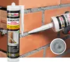 A tube of cement repair mortar is being used to fill a gap in a brick wall. A close-up of the applied mortar is shown in a circular inset. Produktbild-Vorschau