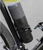 A black water bottle attached to a bicycle frame. Podgląd zdjęcia produktu