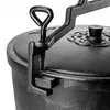 A close-up shot of a cast iron pot lid clamp. Podgląd zdjęcia produktu
