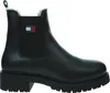 A black Tommy Hilfiger Chelsea boot with a white and red logo on the side. Anteprima dell’immagine prodotto