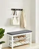 An entryway with a shoe bench and a coat rack. Produktbild-Vorschau
