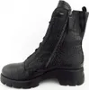 A side view of a black leather boot with a crocodile texture. Produktbild-Vorschau