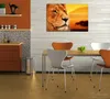 Wallario Premium Leinwandbild Prächtiger Löwe in der Produktbild-Vorschau 2