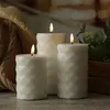 LED Stumpenkerze MIA - Rautenmuster - Echtwachs - 3D Flamme - H: 10cm - D: 7,5cm - weiß Produktbild-Vorschau