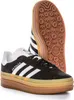 A pair of Adidas Gazelle Bold sneakers are shown against a white background. Produktbild-Vorschau