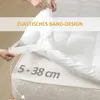 Weiße gesteppte Matratzenauflage mit Gummibändern, die von Händen auf eine Matratze aufgezogen wird, zeigt Passform für 5-38 cm Náhľad obrázku produktu