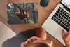 MuchoWow® Mauspad Mousepad Junger Orang-Utan hängt an einem Produktbild-Vorschau 3