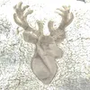 Kaemingk Weihnachtskuscheldecke Hirsch Beige 130 x 170 cm - Produktbild-Vorschau 2