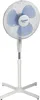 A white pedestal fan with blue blades against a white background. Náhled obrázku produktu