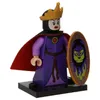 A Lego minifigure of the Evil Queen from Snow White, holding a mirror. Anteprima dell’immagine prodotto