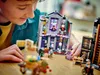 LEGO® Harry Potter™ 76439 Abiti Ollivanders™ e Madama Anteprima dell’immagine prodotto 20
