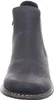 A close-up front view of a black Chelsea boot. Náhled obrázku produktu