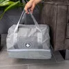 Intirilife Wasserfeste Reisetasche GRAU - 40 x 17 x 30 cm Produktbild-Vorschau 4