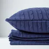 HOMESCAPES Zopfmuster-Kissenbezug in Dunkelblau, 100% Produktbild-Vorschau 5