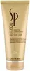 A product shot of a gold-colored tube of hair conditioner. Produktbild-Vorschau
