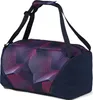 A studio shot of a duffel bag. Voir les images du produit