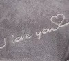 Kuscheldecke Tagesdecke Love You Herz Grau Glow in the Dark Produktbild-Vorschau 6