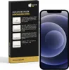 A product box with installation instructions for a screen protector next to an iPhone. Produktbild-Vorschau