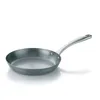 A single metal frying pan is shown against a white background. Voir les images du produit