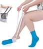 Aide à l'enfilage de chaussettes et de pantalons pour les Voir les images du produit 1