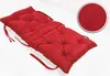 A red tufted bench cushion is shown against a white background. Produktbild-Vorschau