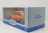 MCG 18061 Wartburg 353 1967 orange 1:18 Produktbild-Vorschau 9