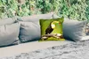 MuchoWow® Outdoor Kissen - Vogel - Tukan - Regenbogen - Produktbild-Vorschau 2