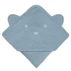 A blue hooded towel for babies with a bear face embroidered on the hood. Náhled obrázku produktu