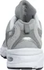 The back view of a gray and white New Balance sneaker. Produktbild-Vorschau