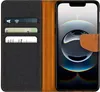 A flip case for a smartphone, showing the inside with card slots and the phone in place. Anteprima dell’immagine prodotto