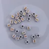 Perles pour lettres, 30 pièces, 6x6 mm, blanches avec or, Voir les images du produit 2