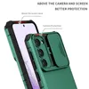 A close-up view of a green phone case on a white background, highlighting its protective features. Produktbild-Vorschau