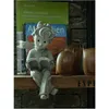 Der kleine Prinz mit Buch und Schal aus Kunststein Neu Produktbild-Vorschau 3