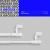 Top section shows text and specifications, bottom section shows two white curtain rods. Voir les images du produit