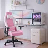 A pink gaming chair and desk setup with two monitors, a mini-fridge, and a computer tower. Produktbild-Vorschau