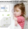 A sleeping child next to a graphic illustrating sound waves being absorbed by a panel, and a stack of white acoustic panels. Produktbild-Vorschau