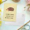 Mr. & Mrs. Panda Postkarte Igel Herzen - Gelb Pastell - Produktbild-Vorschau 3