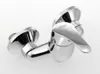 A chrome-plated faucet with a single lever handle, mounted on a white background. Anteprima dell’immagine prodotto