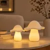 LED Porzellan Steinpilz Weiß klein Herbstdeko Dekofigur Produktbild-Vorschau 2