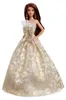 Muñeca Barbie de Navidad, pelirroja, 2025, modelo JBH97 Vista previa de la imagen del producto 3