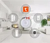 A diagram showing a smart home alarm system with various components connected to a central hub. Produktbild-Vorschau