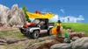 A LEGO City adventure scene with a pickup truck carrying a kayak, a minifigure, and a frog. Produktbild-Vorschau