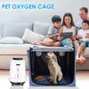 A family is sitting on a couch behind a pet oxygen cage with a dog inside. A white oxygen concentrator is next to the cage. Produktbild-Vorschau