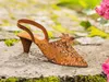 Figurine décorative "chaussure" en métal avec finition Voir les images du produit 1