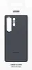 A Samsung Galaxy S25 Ultra Silicone Case in dark gray, presented in its packaging. Anteprima dell’immagine prodotto